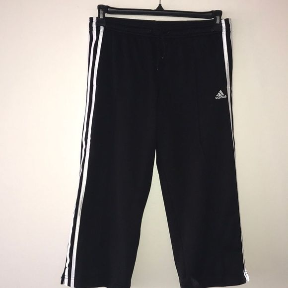Lot of 2 ADIDAS WOMENS CAPRI WORKOUT PANTS - Picture 2 of 4